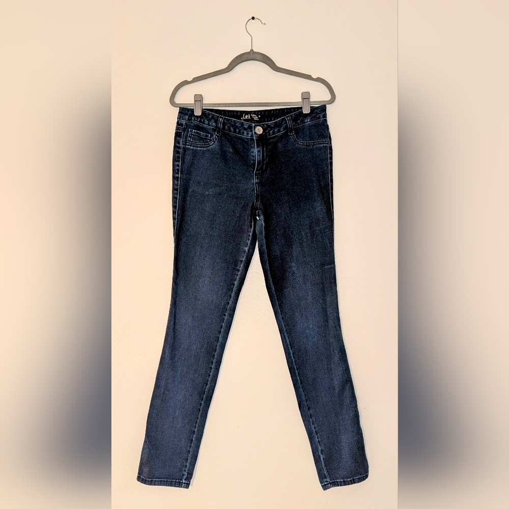 L.E.I. dark blue skinny stretch jeans - size 10?